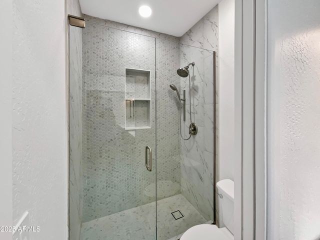 334 W LODGE Drive, Tempe, AZ 85283