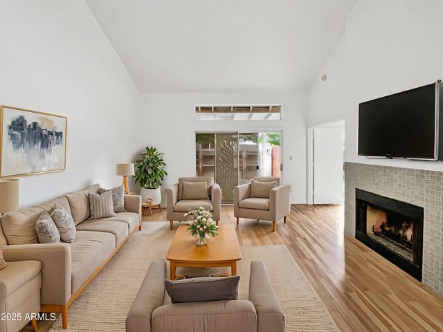 334 W LODGE Drive, Tempe, AZ 85283