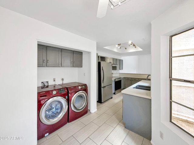 334 W LODGE Drive, Tempe, AZ 85283