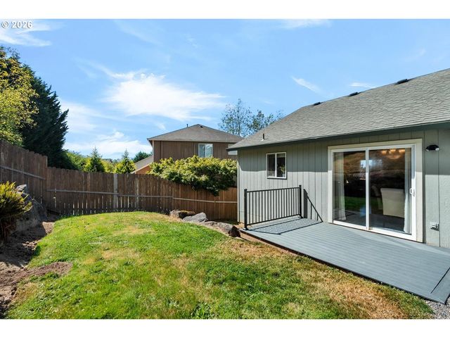 3238 Nw PACIFIC RIM Dr, Camas, WA 98607