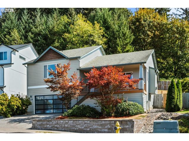 3238 Nw PACIFIC RIM Dr, Camas, WA 98607