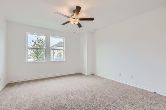 125 Watkinville RD, Hutto, TX 78634