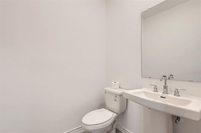 125 Watkinville RD, Hutto, TX 78634