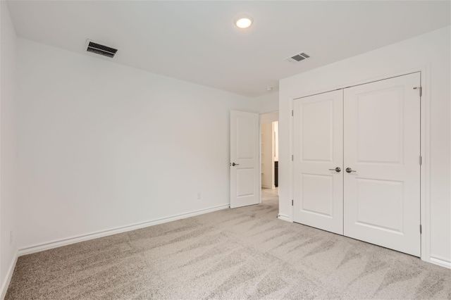 125 Watkinville RD, Hutto, TX 78634