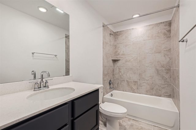 125 Watkinville RD, Hutto, TX 78634