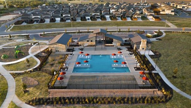 125 Watkinville RD, Hutto, TX 78634