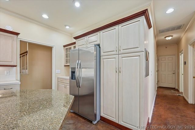 1442 S Newport Avenue, Tulsa, OK 74120