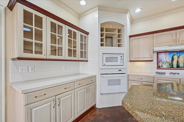 1442 S Newport Avenue, Tulsa, OK 74120