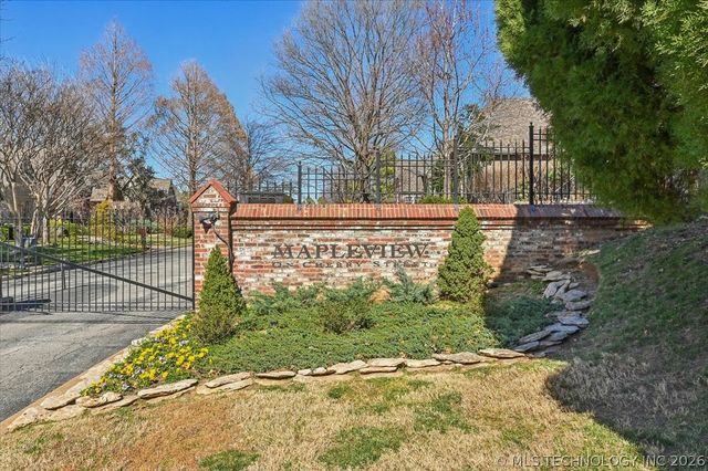 1442 S Newport Avenue, Tulsa, OK 74120