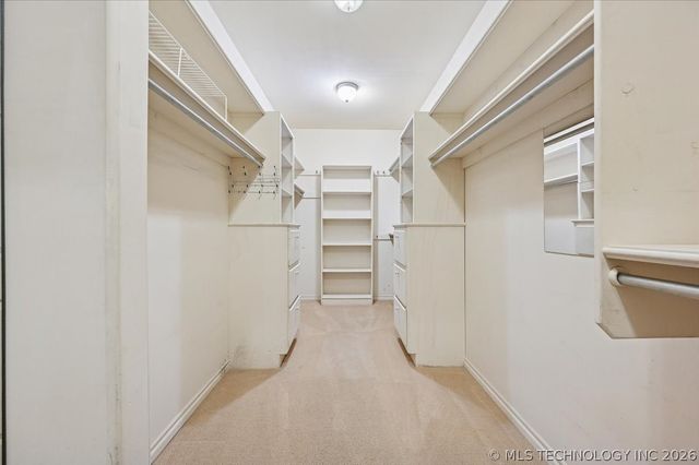 1442 S Newport Avenue, Tulsa, OK 74120