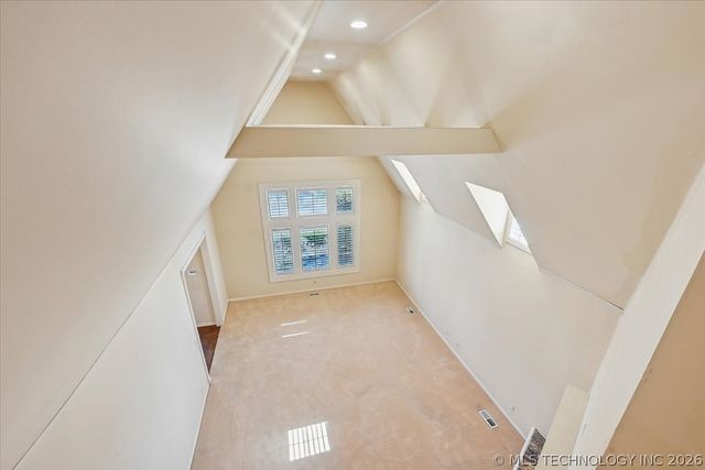 1442 S Newport Avenue, Tulsa, OK 74120