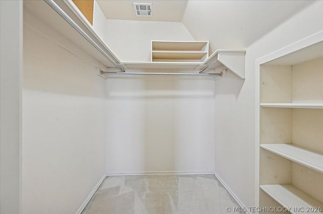 1442 S Newport Avenue, Tulsa, OK 74120