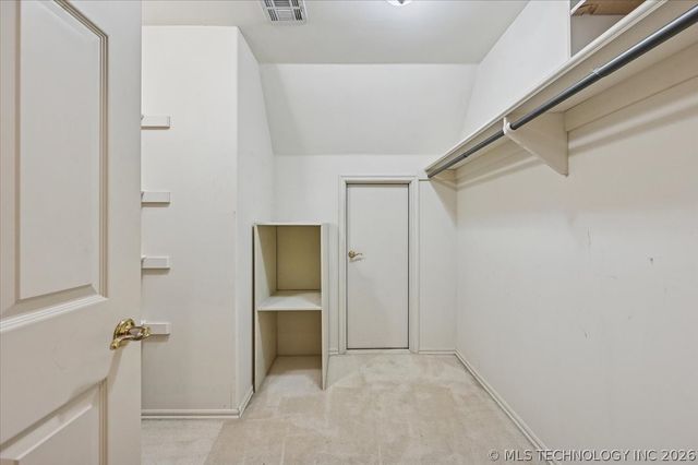 1442 S Newport Avenue, Tulsa, OK 74120