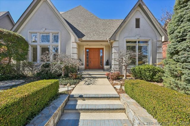 1442 S Newport Avenue, Tulsa, OK 74120