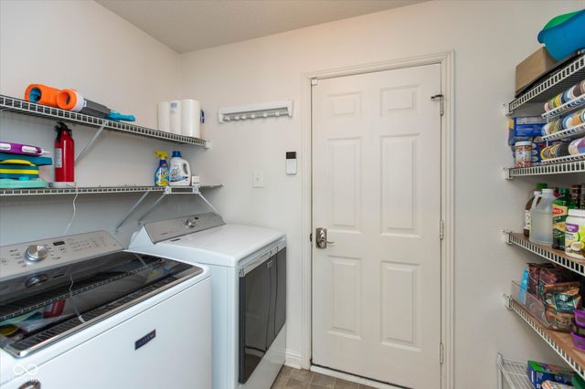 782 Runnymede Court, Greenfield, IN 46140