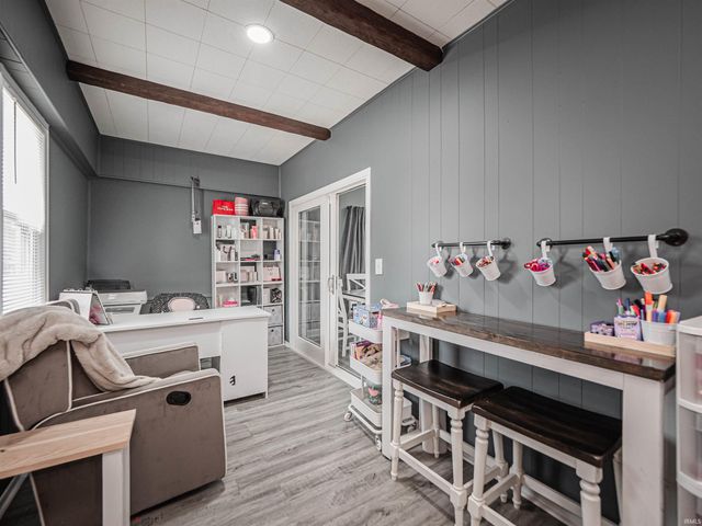 1005 E Porter Street, Winslow, IN 47598
