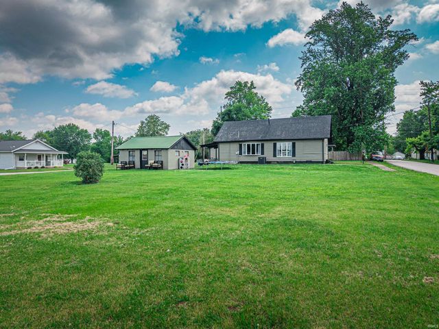 1005 E Porter Street, Winslow, IN 47598