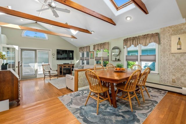 763 Webster St, Needham, MA 02492