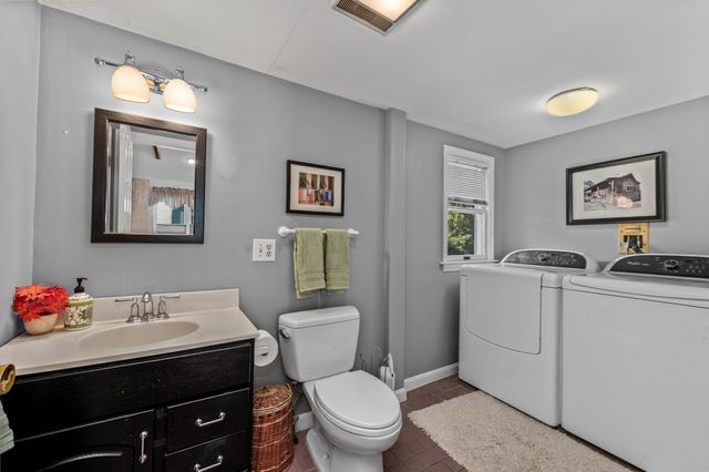 763 Webster St, Needham, MA 02492