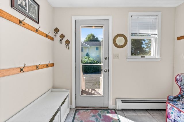 763 Webster St, Needham, MA 02492