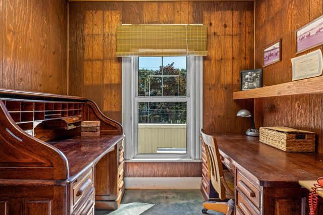 763 Webster St, Needham, MA 02492