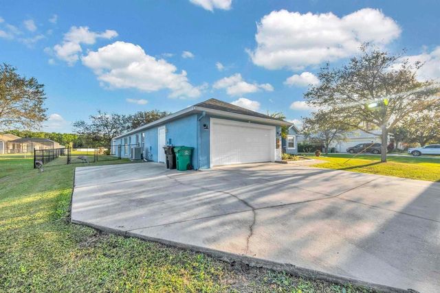 5464 NW Milner Drive, Port St. Lucie, FL 34983