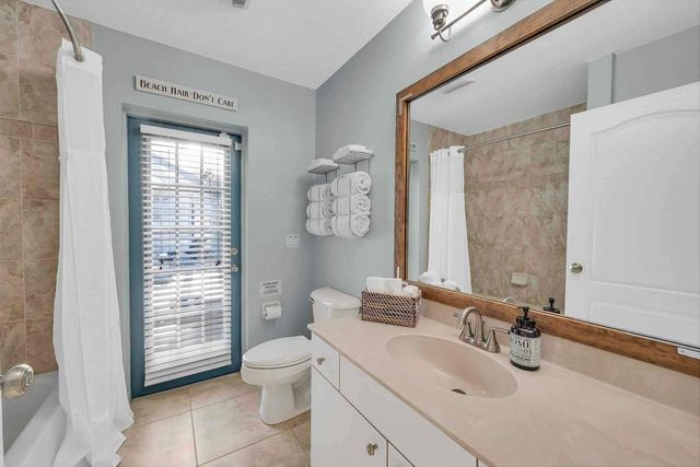 5464 NW Milner Drive, Port St. Lucie, FL 34983