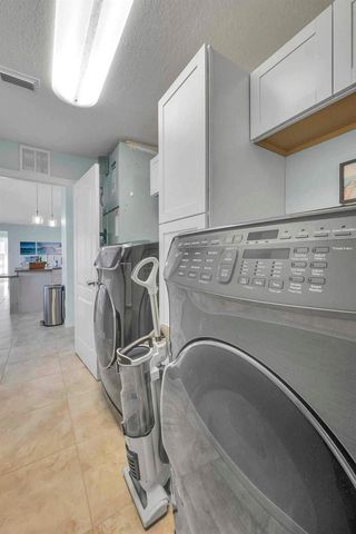 5464 NW Milner Drive, Port St. Lucie, FL 34983