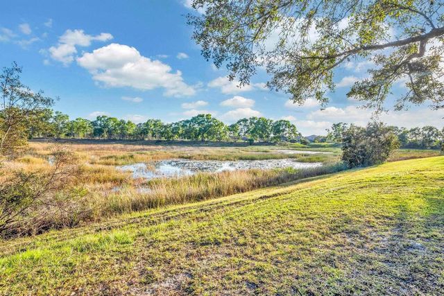 5464 NW Milner Drive, Port St. Lucie, FL 34983