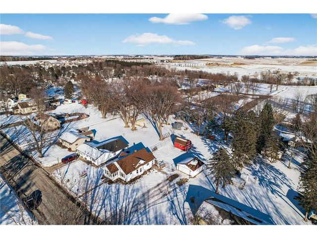 306 N Division Street, Roberts, WI 54023