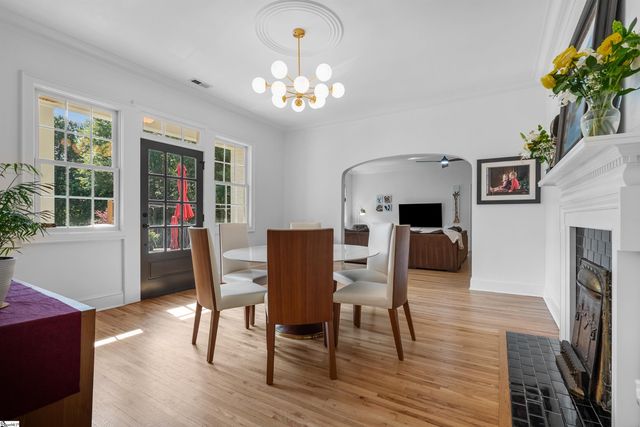 318 Gassaway Street, Central, SC 29630