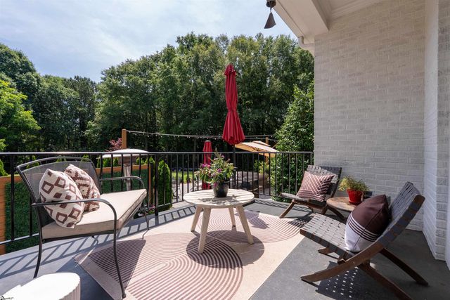 318 Gassaway Street, Central, SC 29630