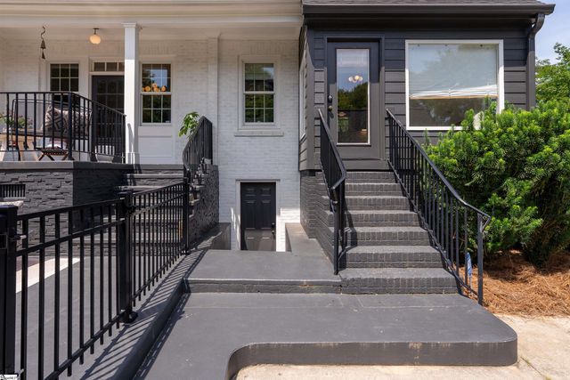 318 Gassaway Street, Central, SC 29630
