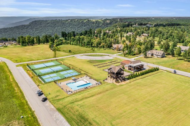 405 Boone Pass, Jasper, TN 37347