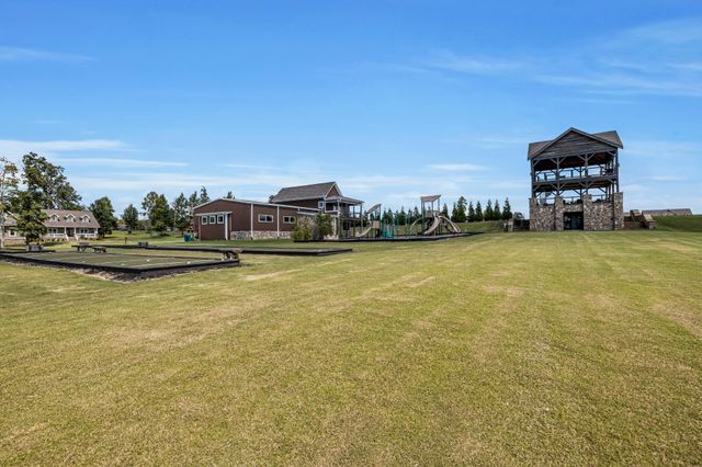 405 Boone Pass, Jasper, TN 37347