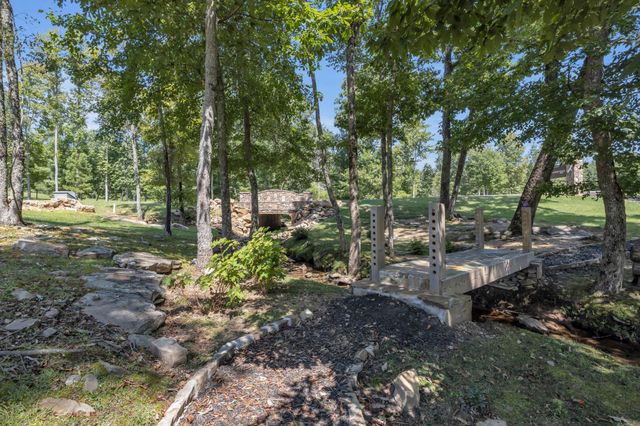 405 Boone Pass, Jasper, TN 37347