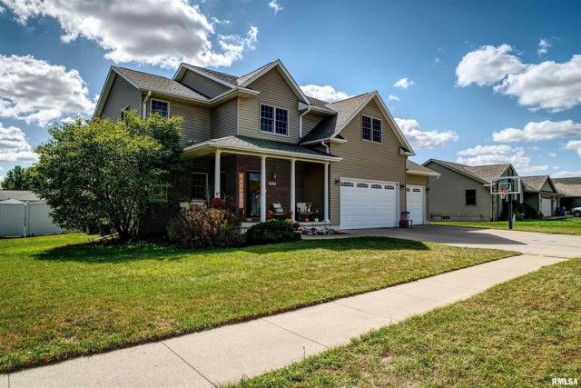 1917 11TH Street, Camanche, IA 52730