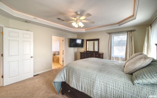 1917 11TH Street, Camanche, IA 52730