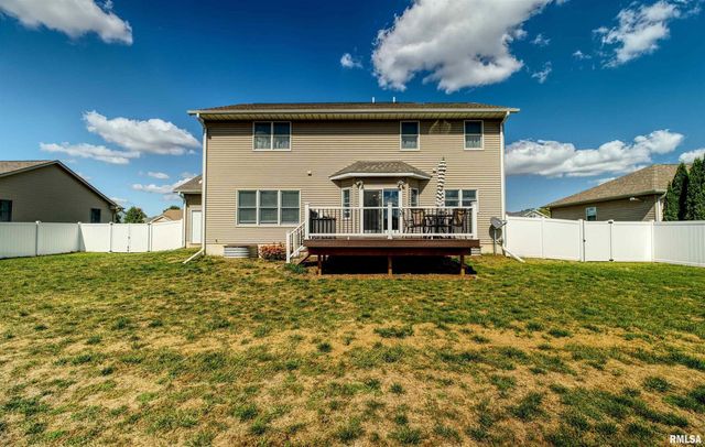 1917 11TH Street, Camanche, IA 52730