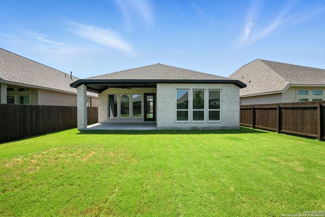 9215 Aggie Run, San Antonio, TX 78254