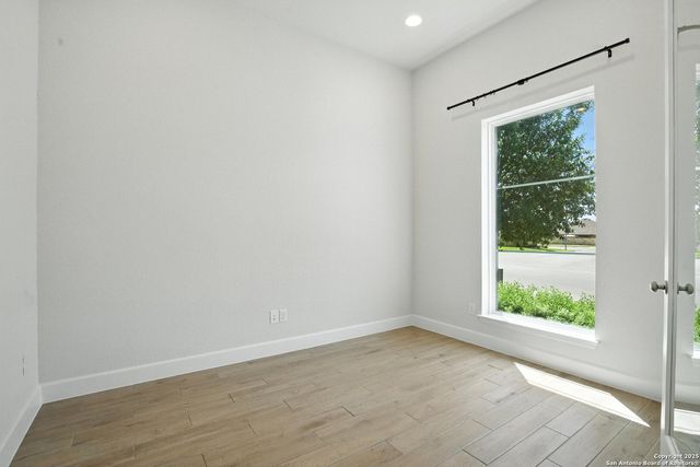 9215 Aggie Run, San Antonio, TX 78254