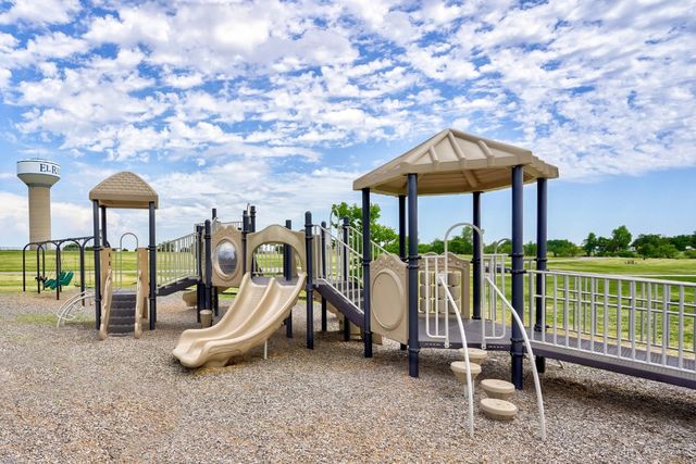 1810 Palmatum Road, El Reno, OK 73036