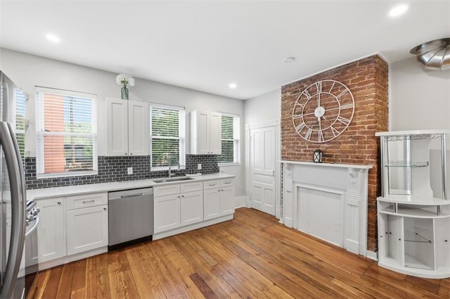 5317 Dresden Way, Lawrenceville, PA 15201