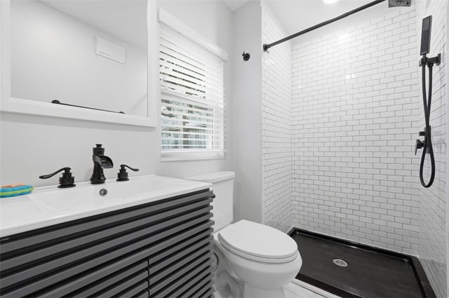 5317 Dresden Way, Lawrenceville, PA 15201