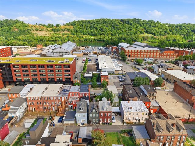 5317 Dresden Way, Lawrenceville, PA 15201