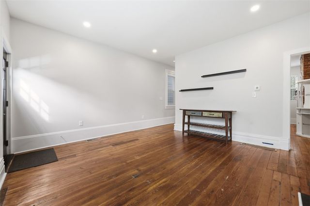 5317 Dresden Way, Lawrenceville, PA 15201