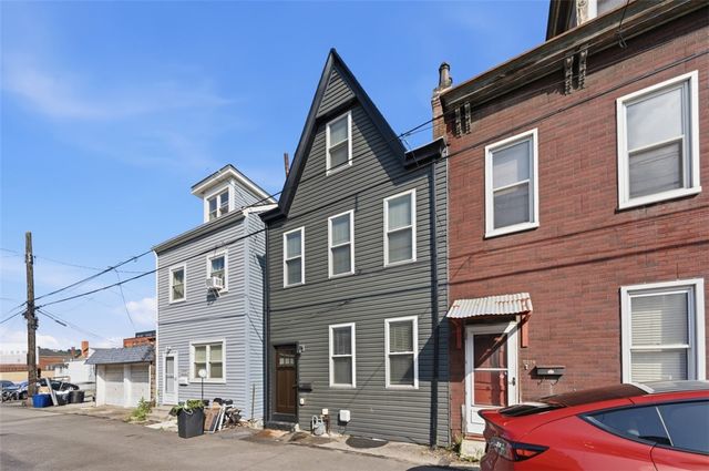 5317 Dresden Way, Lawrenceville, PA 15201