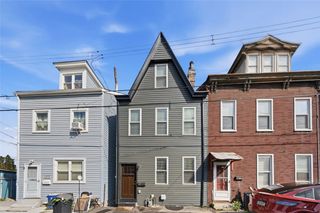 5317 Dresden Way, Lawrenceville, PA 15201