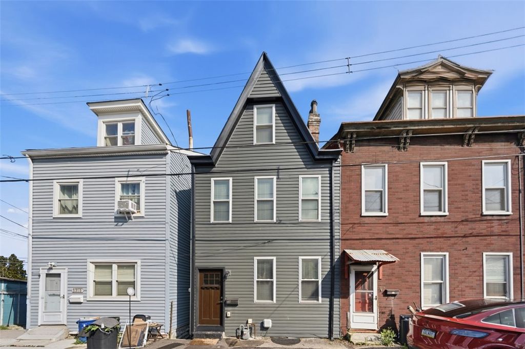 5317 Dresden Way, Lawrenceville, PA 15201