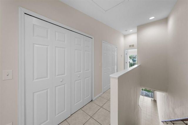 5842 NATURE TERRACE COVE, Tampa, FL 33617